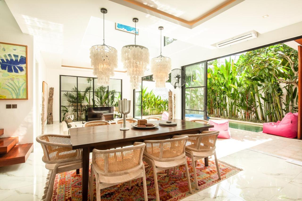 Luxury Villa Devina I Seminyak I Yoga & Gym Exterior photo